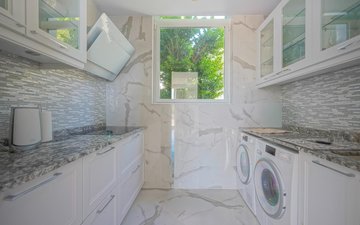 Property slide 22