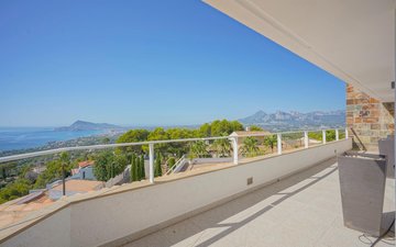 Property slide 31