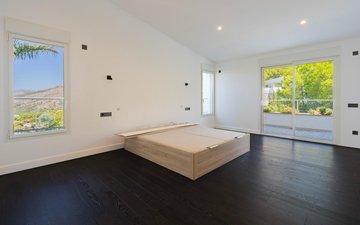Property slide 41