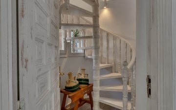 Property slide 17