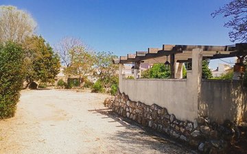 Property slide 19