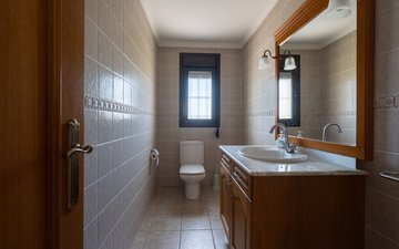 Property slide 24