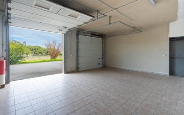 Property slide 28