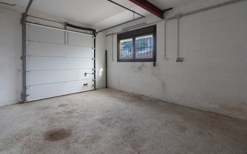 Property slide 29
