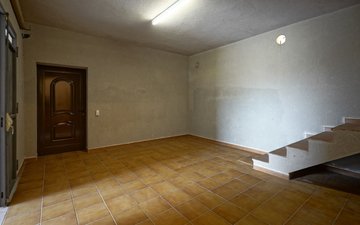 Property slide 31