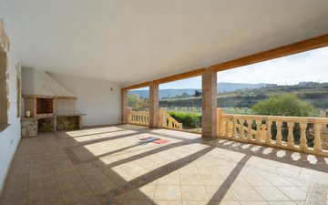 Property slide 52