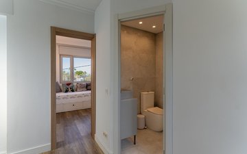 Property slide 16