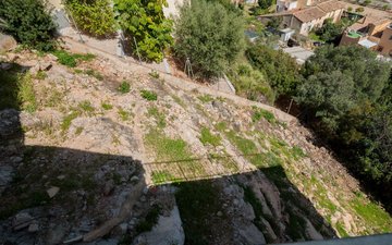 Property slide 44