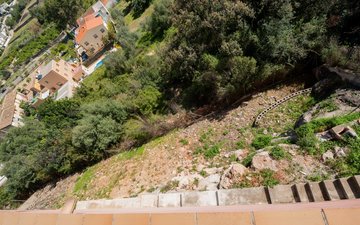 Property slide 46