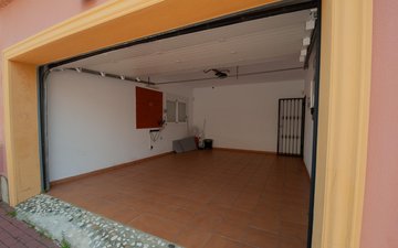 Property slide 51