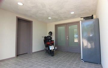 Property slide 21