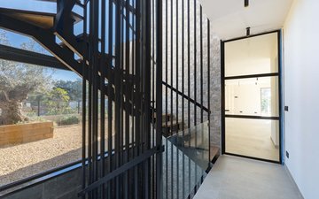 Property slide 17
