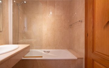 Property slide 10