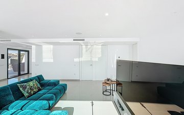 Property slide 19