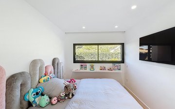 Property slide 23