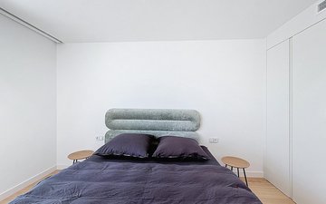 Property slide 44