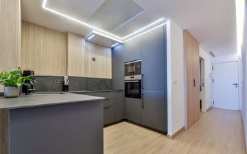 Property slide 22