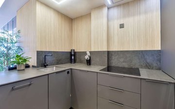 Property slide 24