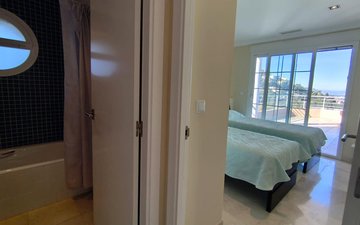 Property slide 17
