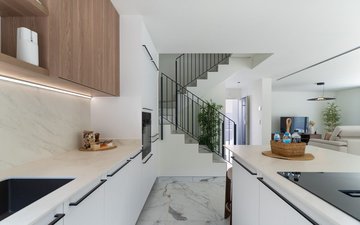 Property slide 12