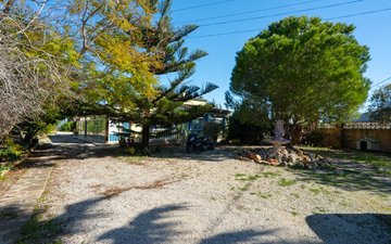 Property slide 35