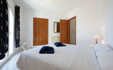 Property slide 23
