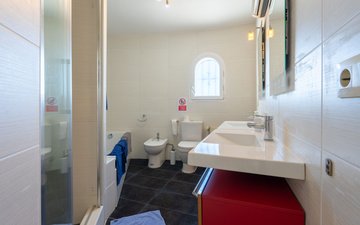 Property slide 28