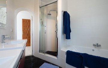 Property slide 29