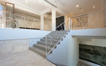 Property slide 77