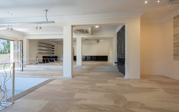 Property slide 79