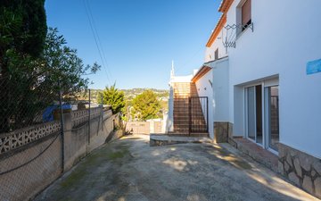 Property slide 87