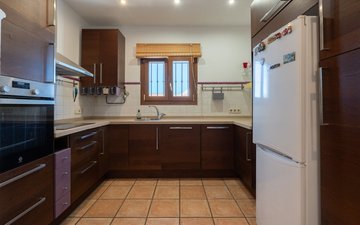 Property slide 99