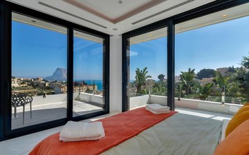 Property slide 16