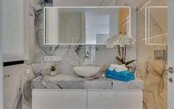 Property slide 31