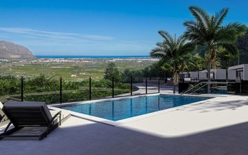 Property slide 14