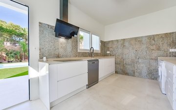 Property slide 23