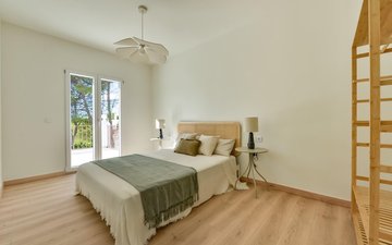Property slide 31