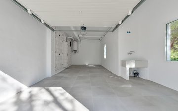 Property slide 47