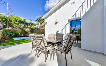 Property slide 49