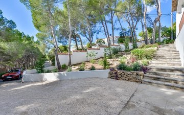 Property slide 51