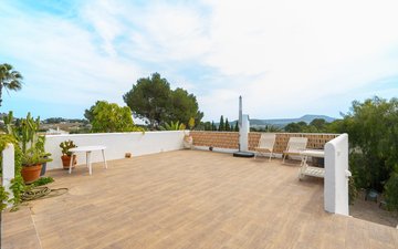 Property slide 48
