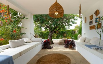 Property slide 6