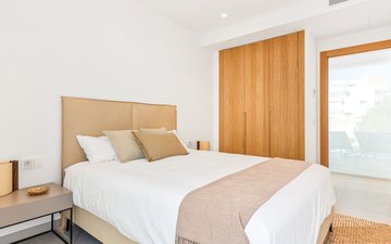 Property slide 20