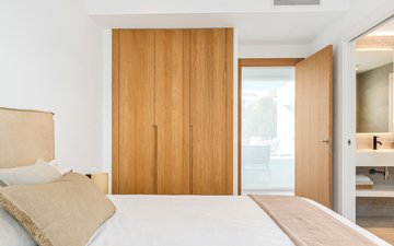 Property slide 21