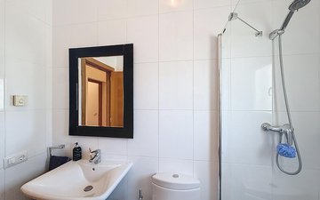 Property slide 24