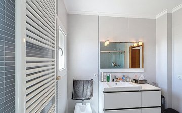 Property slide 31