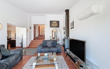 Property slide 9