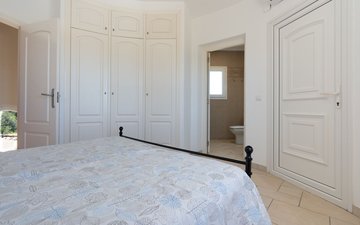 Property slide 23