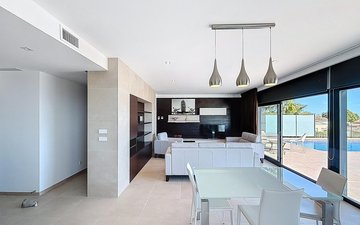 Property slide 4