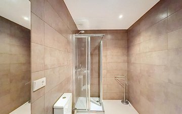 Property slide 40